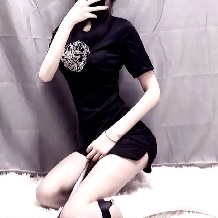大虎鲨海报