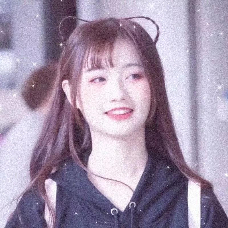 替身白月光只爱钱与权